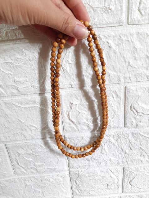 Vòng cổ dâu tằm cho bé