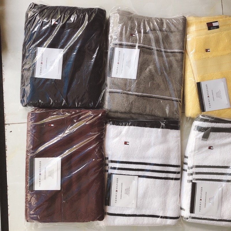 Khăn lông tắm to hàng nhập Mỹ hiệu Tommy Hilfiger
