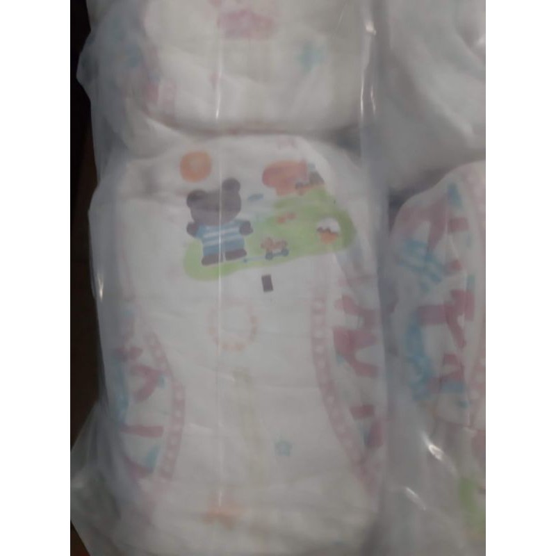 (freeship) 30 miếng bỉm trần Hippig 3d size 30M/30L/30XL/30XXL/30XXXL