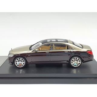 Xe Mô Hình Mercedes-Maybach S-Class 1:64 Master (Vàng Đồng Mui Đen)
