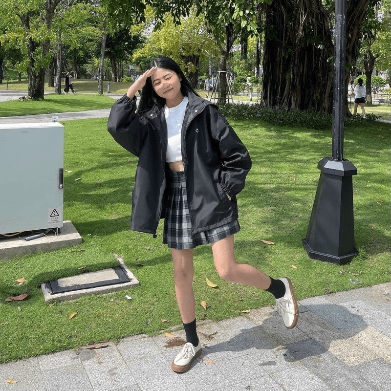 Áo Khoác Dù Nữ 2 Lớp Nón Rời in Logo Đẹp Form Rộng Che Nắng Chắn Gió Tốt Mặc Thoáng Mát NEW UNISEX