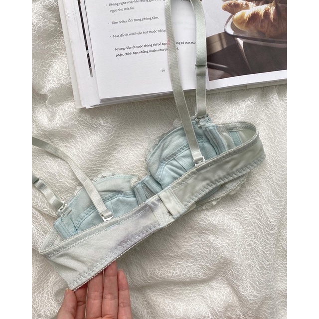 Áo ngực hoa xanh dương