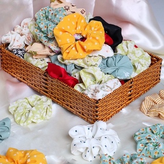 Cột tóc vải Scrunchies,giao ngẫu nhiên màu,hoạ tiết