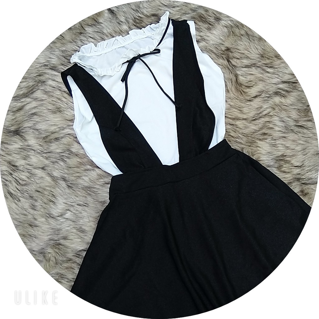 Set yếm xòe áo sn