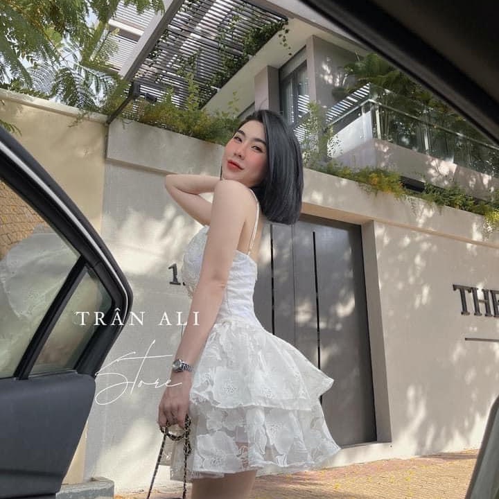 Váy cổ yếm trễ vai-Váy xếp ly bồng xòe khóa kéo sau với viền ren lượng cực xinh tại sam_sam_shop_1011