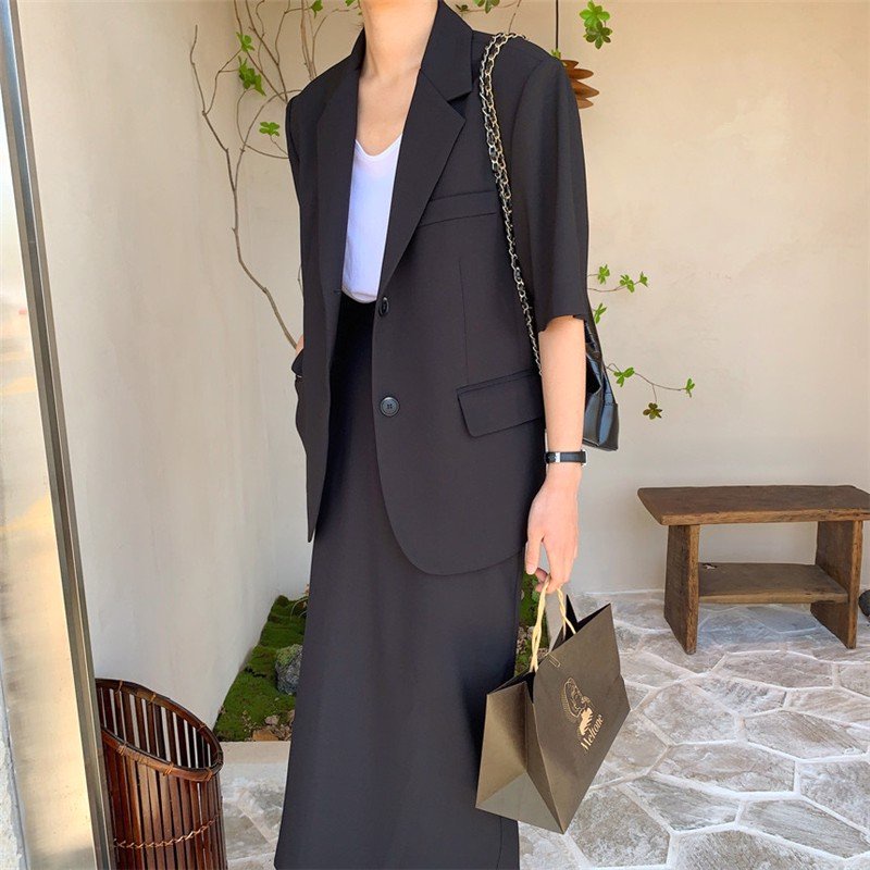 SET Áo Blazer Trơn + Váy Midi lưng cao DORYPONY BLACK SUIT – SET015 (2 sản phẩm)