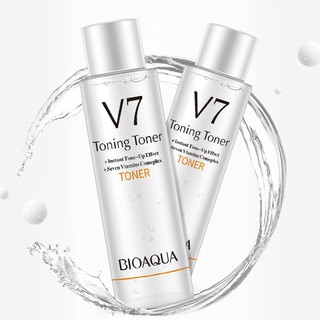 Nước hoa hồng dưỡng trắng da Bioaqua V7 Tender Care Toner