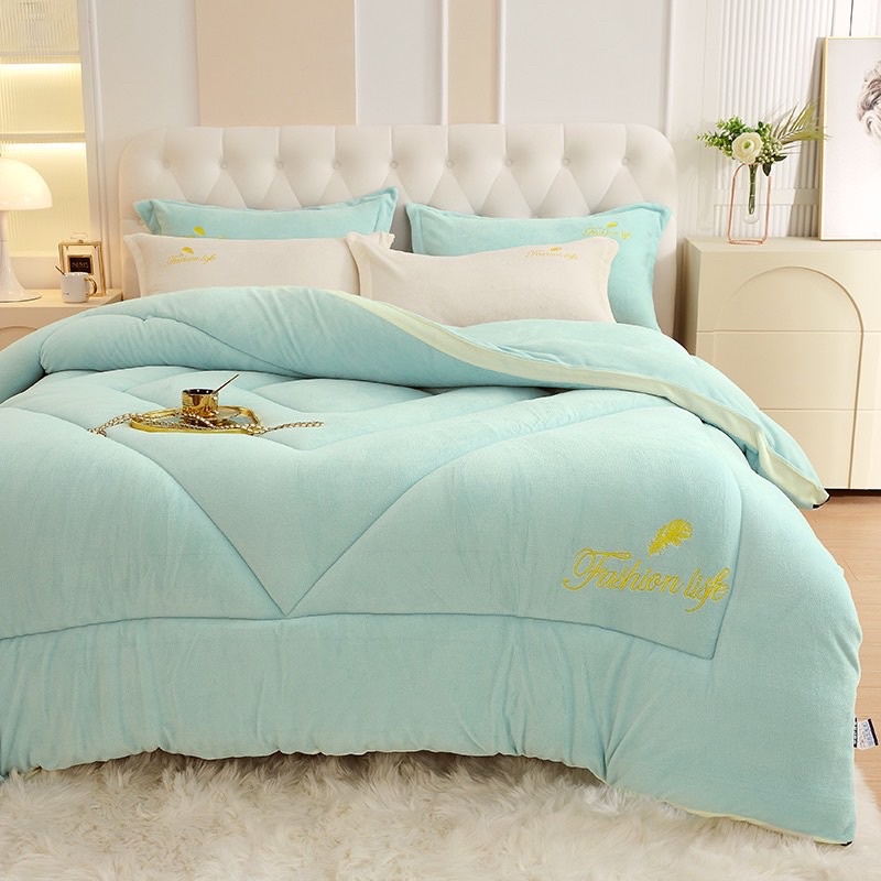 Chăn lông cừu Fashion Life MINH AN hàng nhập khẩu kích thước 2m*2m3 nặng 4kg bề mặt lông mềm mướt nhẹ và giữ nhiệt tốt