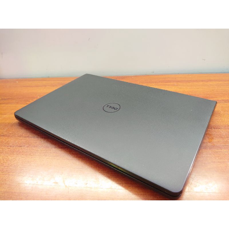 Laptop Dell insprion 15 3558 màu đen core i5 RAM 4GB SSD 128GB Màn hình 15.6 inch sáng đẹp | BigBuy360 - bigbuy360.vn