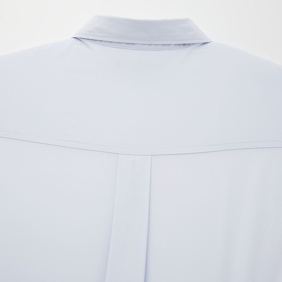 Áo sơ mi nữ dài tay dòng oversize đuôi tôm cá tính của UNIQLO