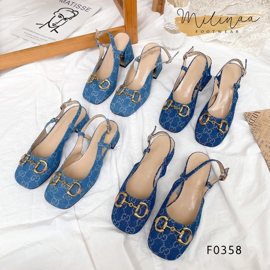 GIÀY SANDAL NỮ KIỂU BÍT MŨI VUÔNG HỌA TIẾT JEANS KHÓA CHỮ I F0358