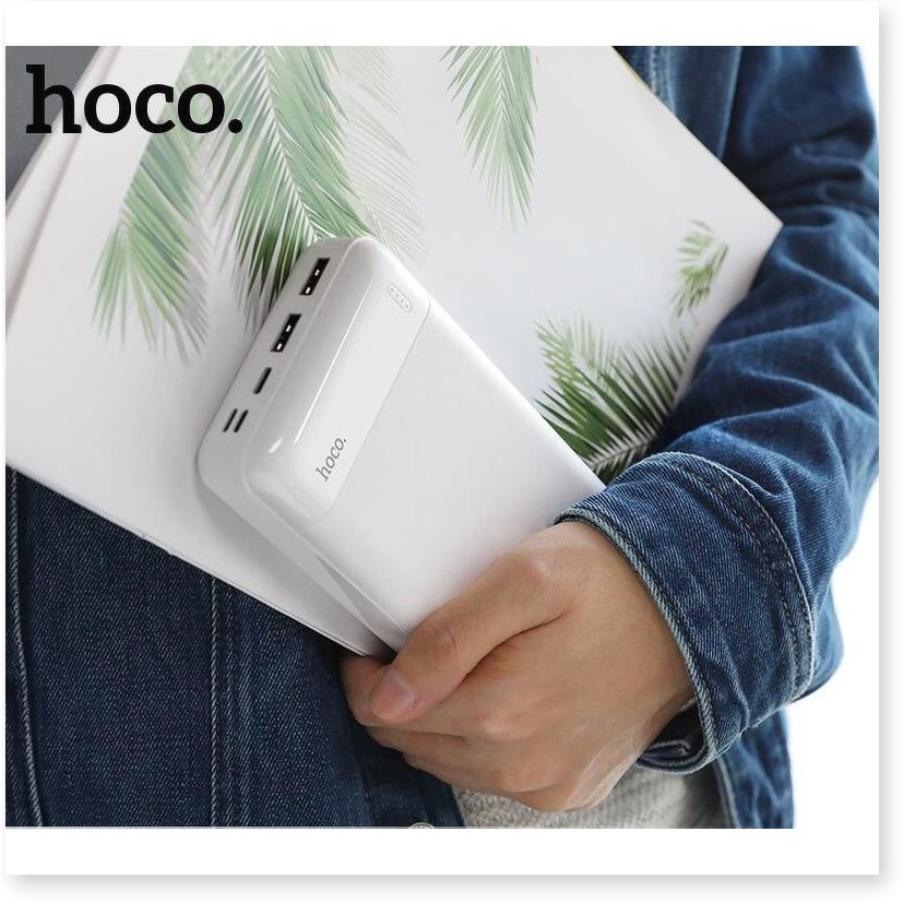 Pin sạc dự phòng Hoco B35E dung lượng khủng 30000mAh, 3 đầu ra cân bằng thông minh cho phép sạc nhiều thiết bị cùng lúc