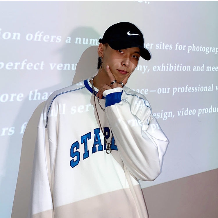 Áo nỉ sweater cổ tròn dáng rộng thêu chữ cá tính cho nam mùa xuân năm 2021