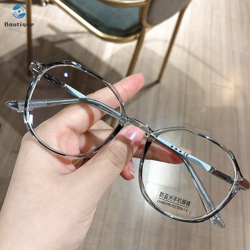 Mắt kính chống bức xạ phong cách thời trang sành điệu