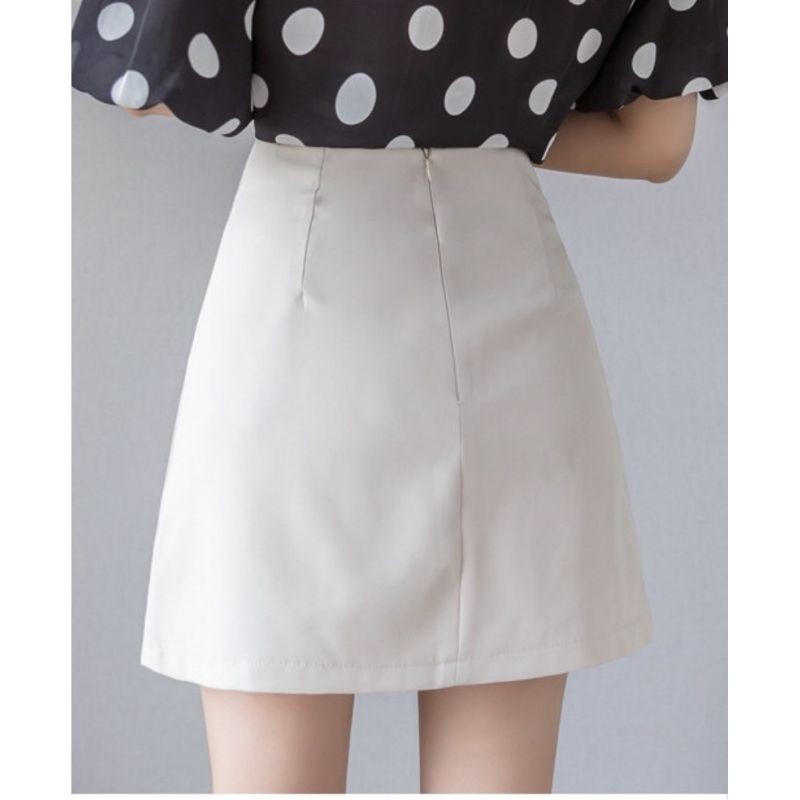 Chân váy chữ A màu trắng có quần chống lộ (sẵn size)- M30A