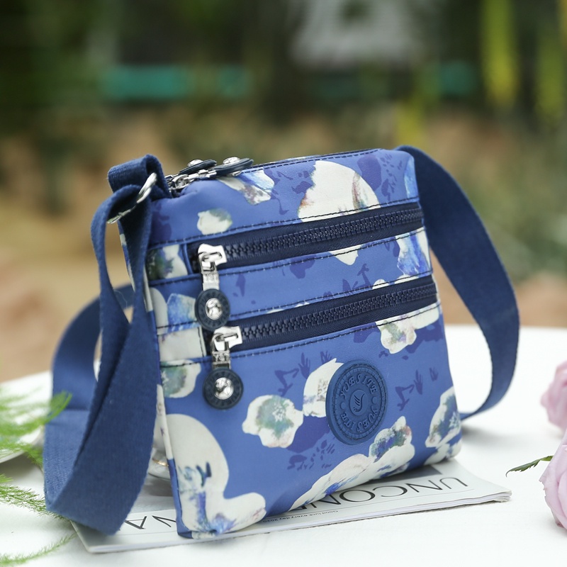 Túi Đeo Vai Vải Nylon Nylon Nhỏ Gọn Chống Nước Phong Cách Mới Hợp Thời Trang Giản Dị Dễ Phối Đồ