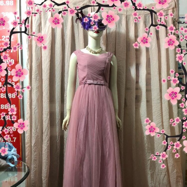 Đầm dạ hội