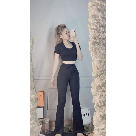 Quần ống loe hottrend