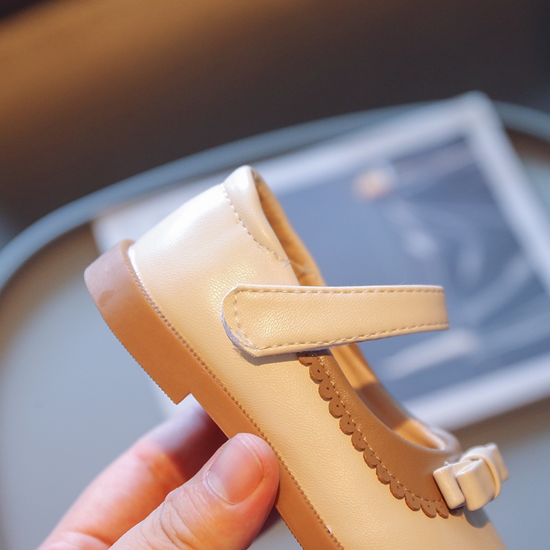 Giày Da Đế Mềm Chống Trượt Đính Nơ Xinh Xắn Cho Bé Gái 2-8 Tuổi