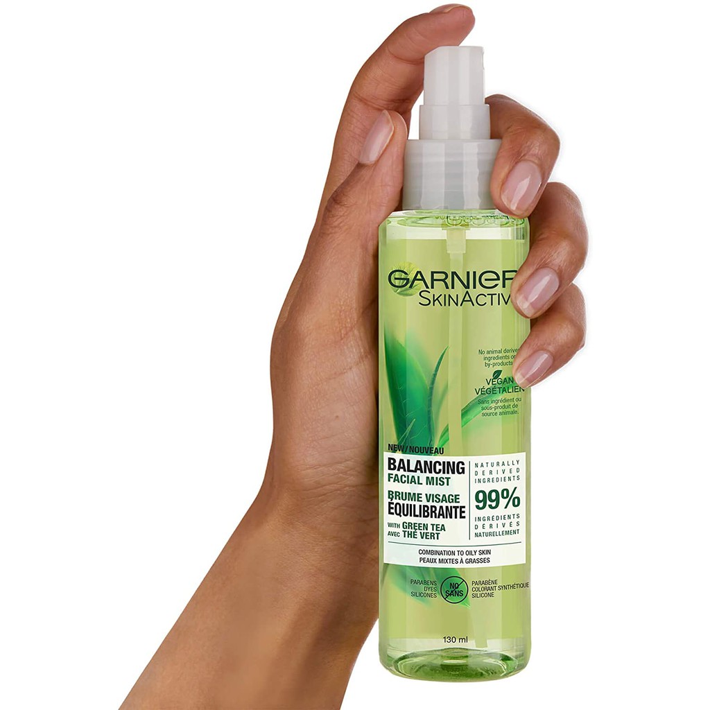 Xịt khoáng trà xanh kiềm dầu, kháng khuẩn Garnier Skin Active Balancing Facial Mist 130ml hàng xách tay Mỹ