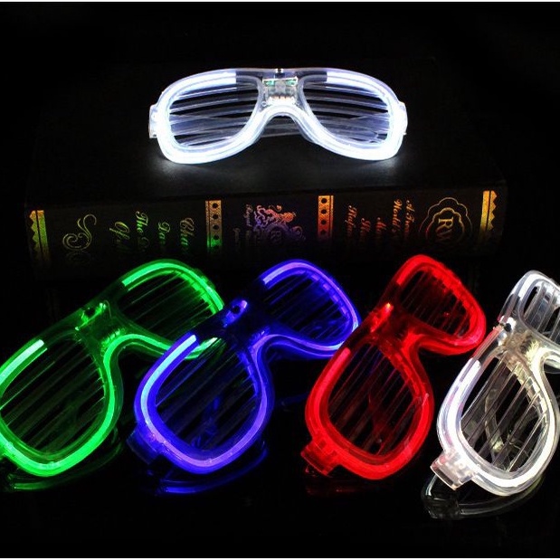 Kính rèm gắn đèn led phát sáng nhiều màu nhấp nháy độc đáo vui nhộn dạo phố tiệc tùng sinh nhật