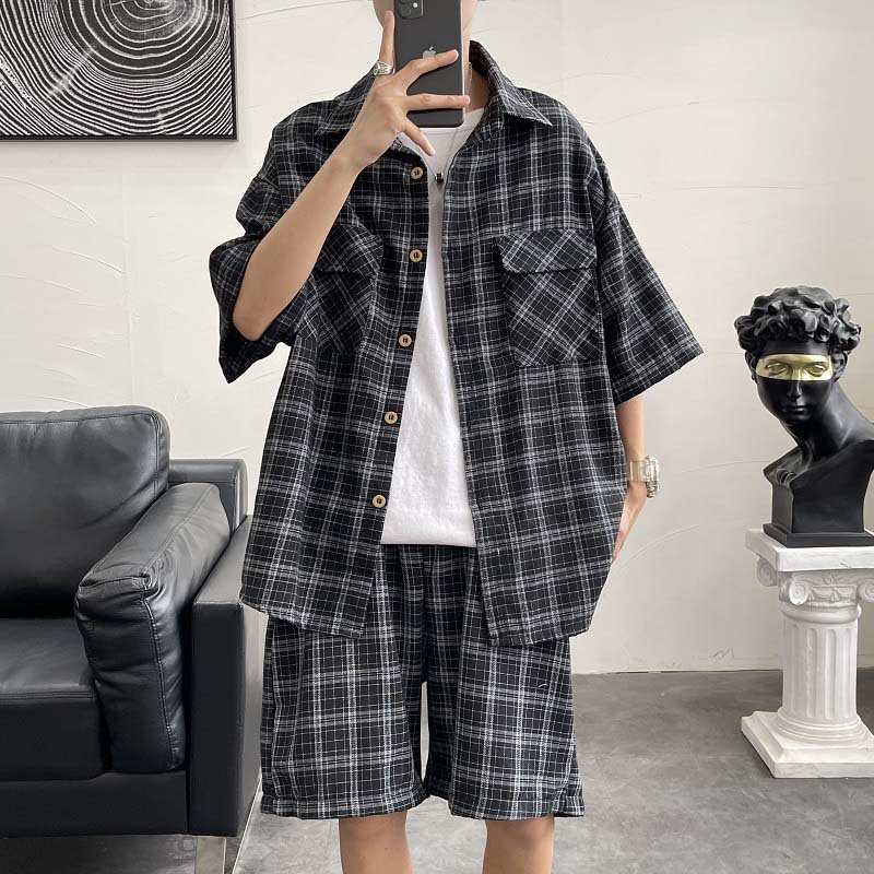 Bộ Trang Phục Hai Mảnh Gồm Quần Short Kẻ Sọc Ca Rô Đen Trắng Dáng Rộng Phong Cách Retro Nhật Bản Cho Nam