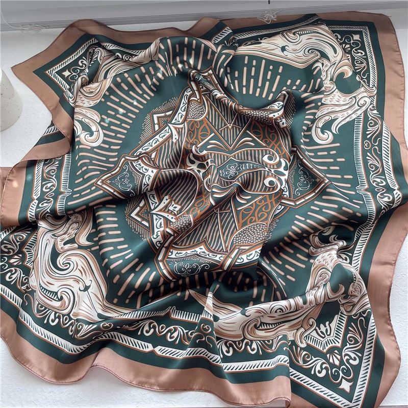 Khăn Choàng Lụa Nhân Tạo In Họa Tiết Sang Trọng 70CM (27.55inch) WJ1026-198