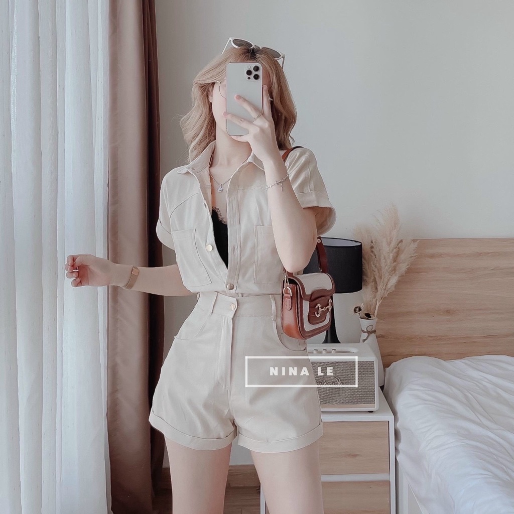 Set Đồ Nữ , Set Áo Sơ Mi Tay Lận Kèm Quần Ngắn Chất Tuyết Mưa Đính Nút Đóng Rất Sang