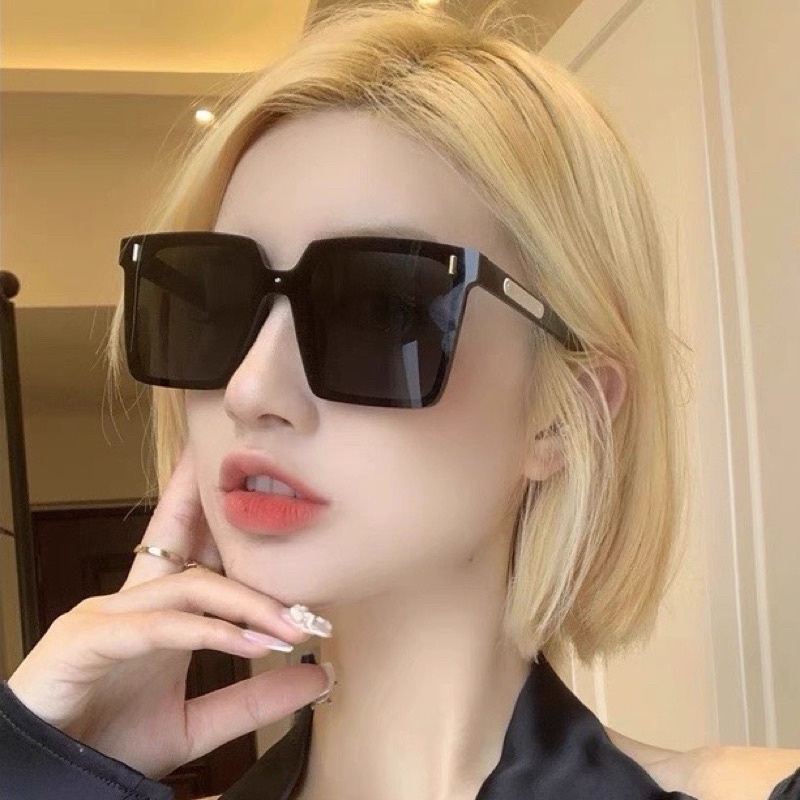 Kính Mát Nam Nữ Basic Màu đen dáng vuông Chống Bụi Bảo Vệ Mắt Chống tia UV400  Kixu.Glasses