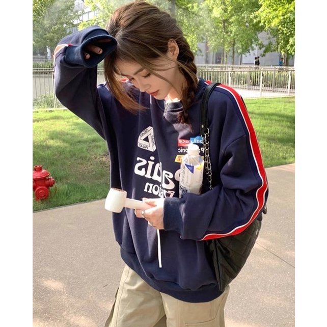 Áo sweater giống Jennie