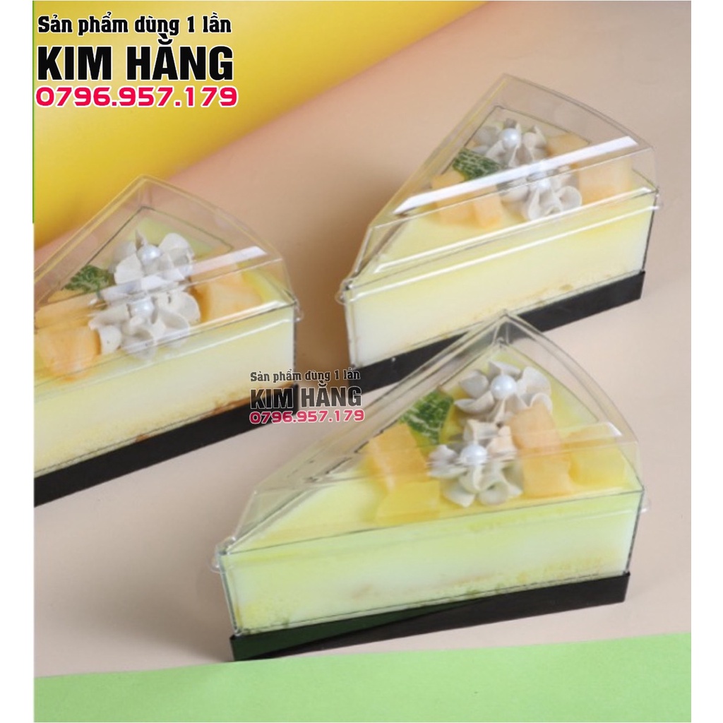 Set 50 hộp tam giác mica đựng bánh lạnh , đựng mousse  , tiramisu,  đựng sữa chua 160ml