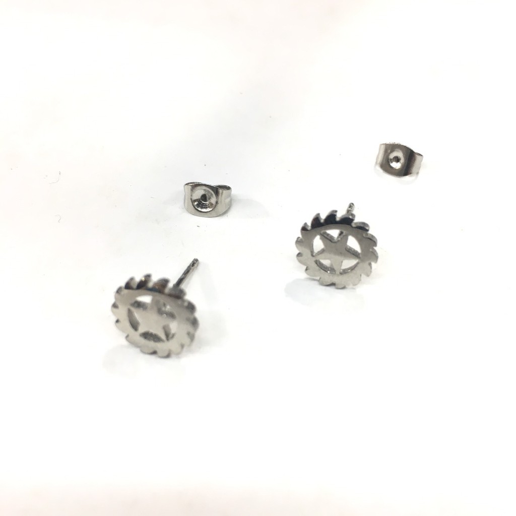 khuyên đính thép y tế