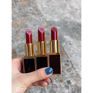 son môi tom ford màu 16 đỏ tươi