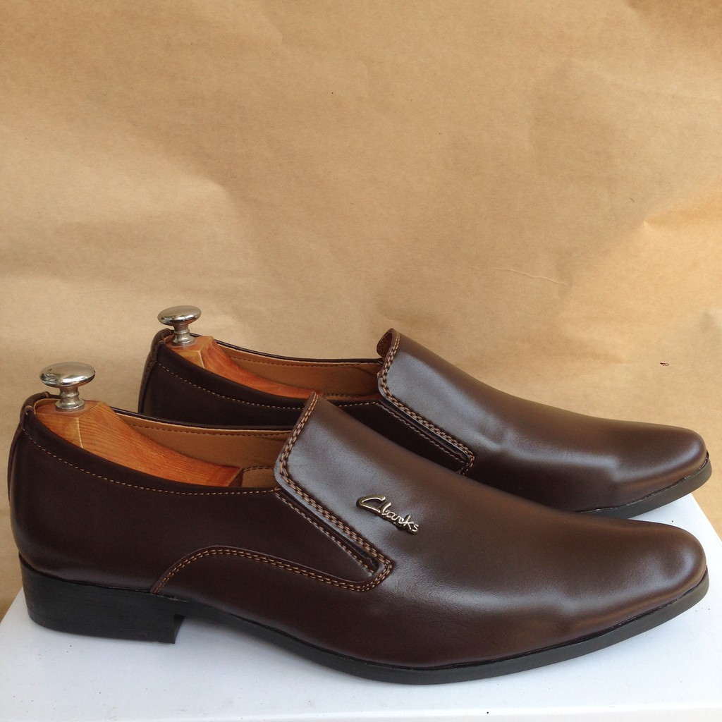 [CHỈ 3 NGÀY] [XƯỞNG SẢN XUẤT]BÁN LẺ GIÁ SỈ Giày tây nam trơn màu nâu - GN12 | BigBuy360 - bigbuy360.vn