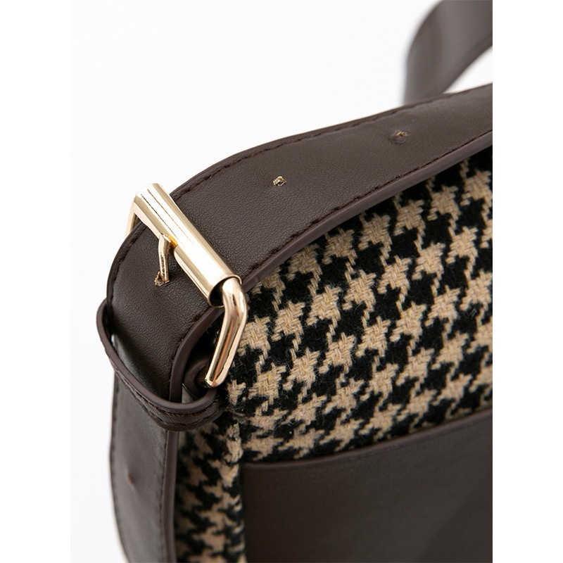 Túi đeo vai họa tiết kẻ sọc phong cách retro thu đông mới dễ phối đồ cho nữ