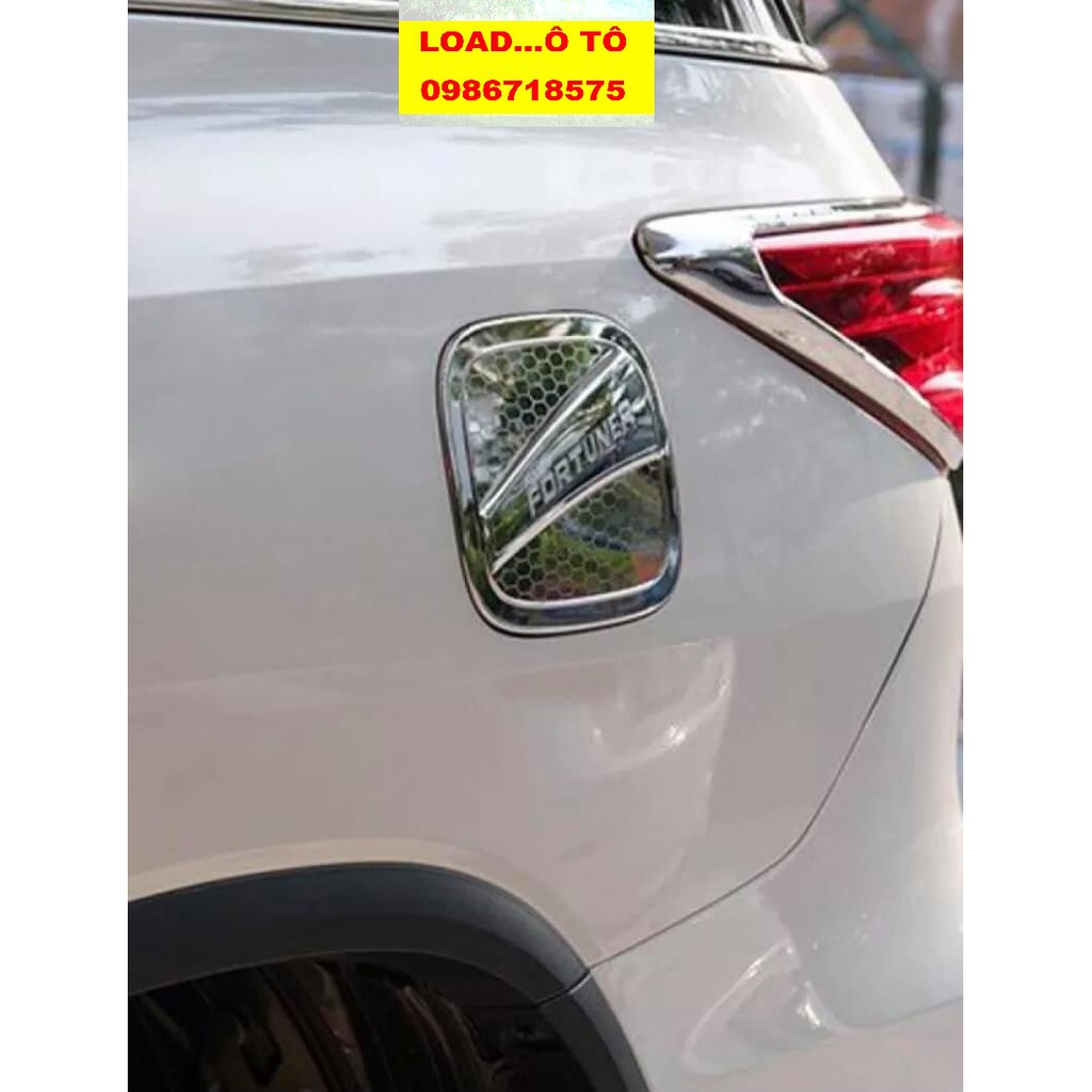 Ốp Nắp Bình Xăng Xe Toyota Fortuner 2024-2017 Mạ Crom Sáng Bóng Cao Cấp