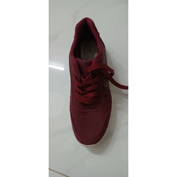Pass giày đỏ đô size 39 siêu mới
