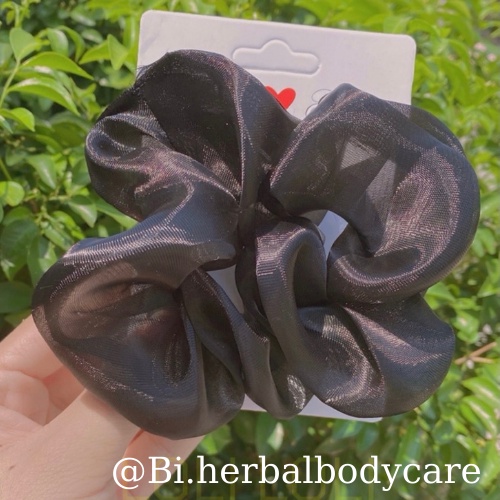 Scrunchies cột tóc vải voan cao cấp kính mĩ chíu chíu dưới nắng vàng handmade