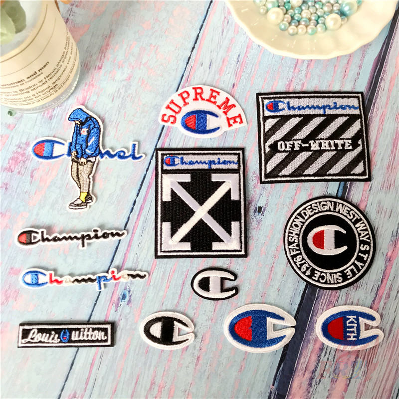 1 Sticker Ủi Thêu Hình Logo Champion Series 02