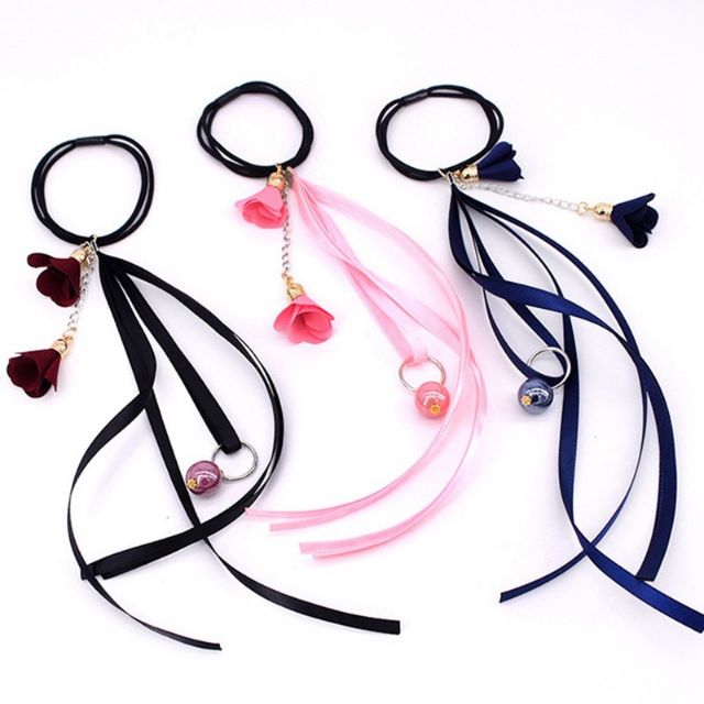 Dây buộc tóc hoa rơi xinh xắn
