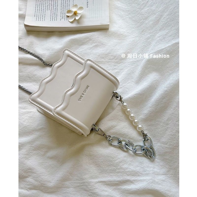 Túi Đeo Chéo Hình Vuông Cỡ Nhỏ Phối Dây Đeo Sợi Xích Thời Trang Mùa Hè 2022 Cho Nữ