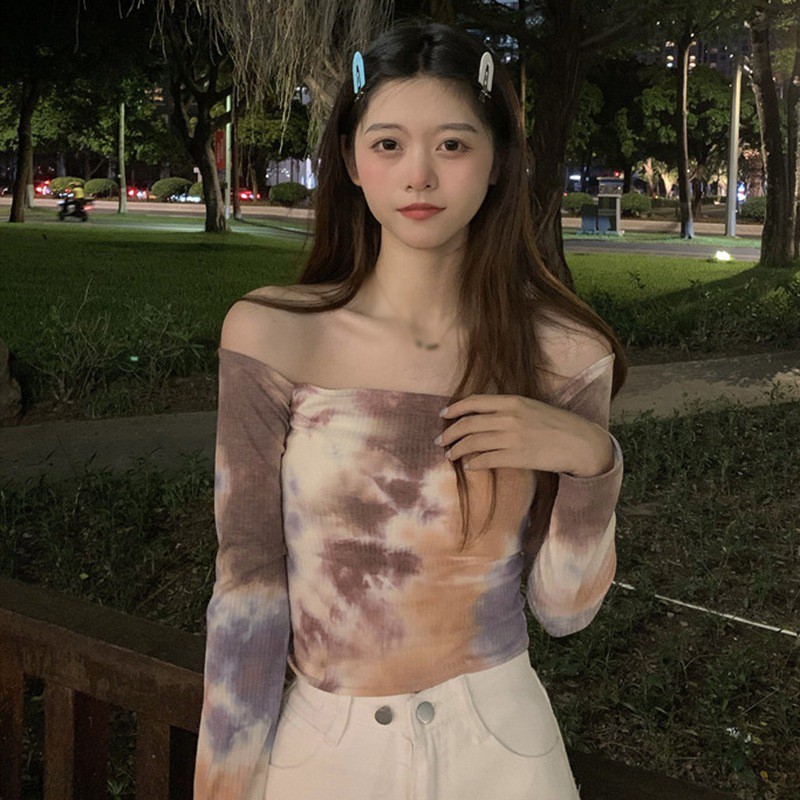 Áo Dệt Kim Tay Dài Hở Vai Màu Nhuộm Phong Cách Hàn Quốc