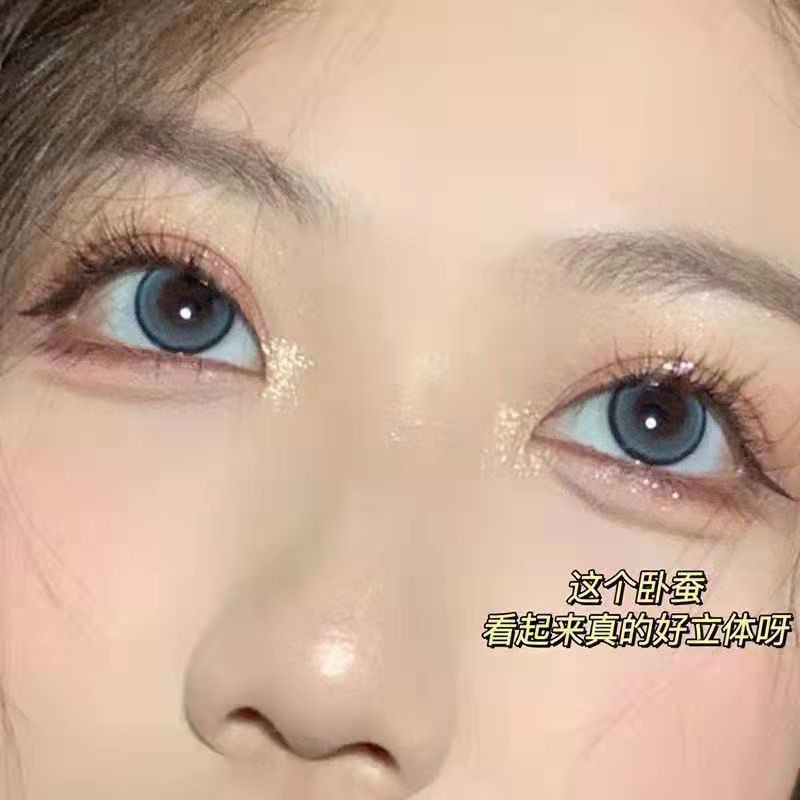 Bút phấn mắt dạng lỏng Holika 11.8 | BigBuy360 - bigbuy360.vn