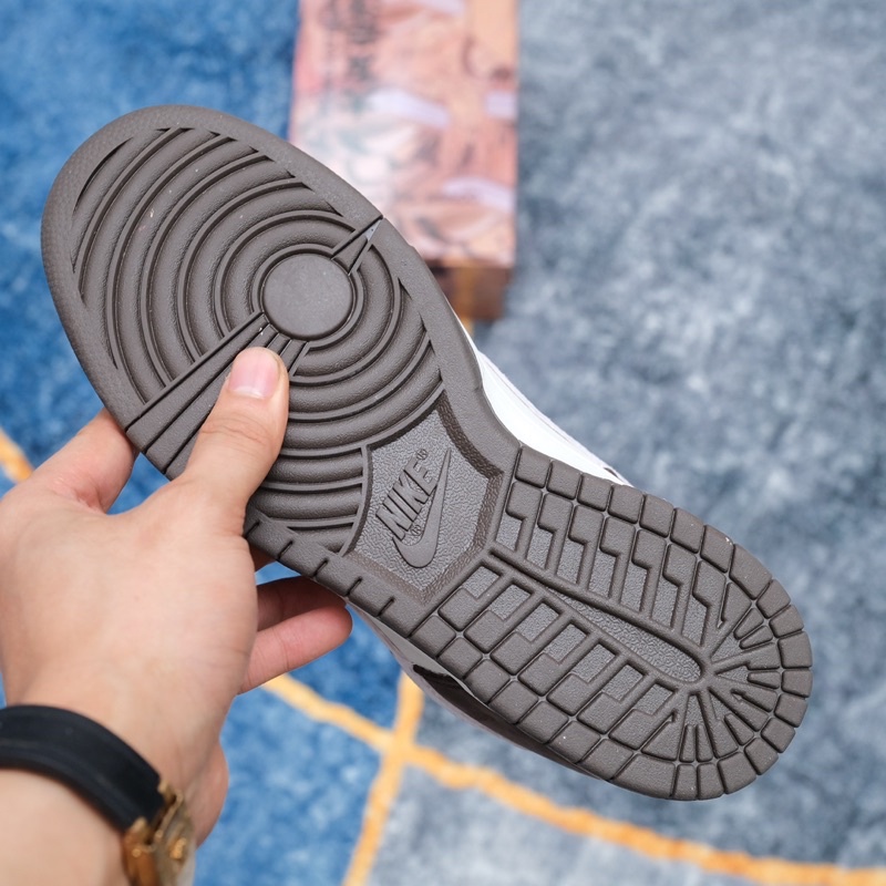 Giày Sneaker Cổ Thấp OTOMO KATSUHIRO X SB DUNK LOW “STEAMBOY OST” Grey Brown  - Nâu Swoosh Be