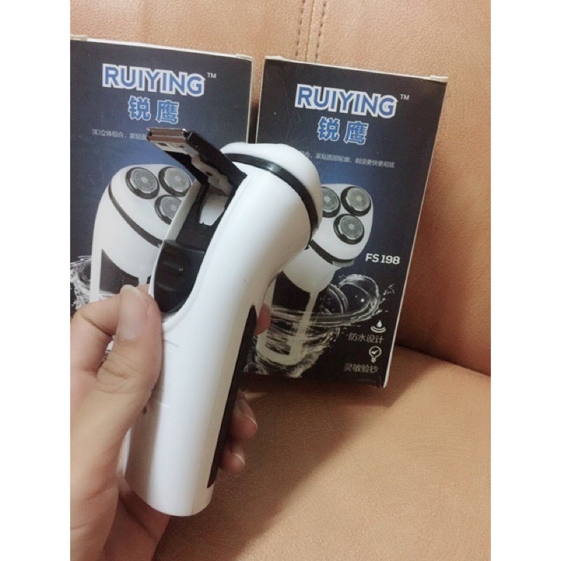 Máy cạo râu cao cấp 3 đầu quay Ruiying FS198 công suất 3W
