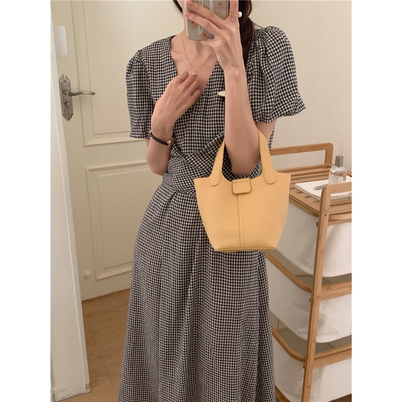 Đầm Ngắn Tay Cổ Chữ V Họa Tiết Ca Rô Ca Rô Thời Trang Pháp 52627