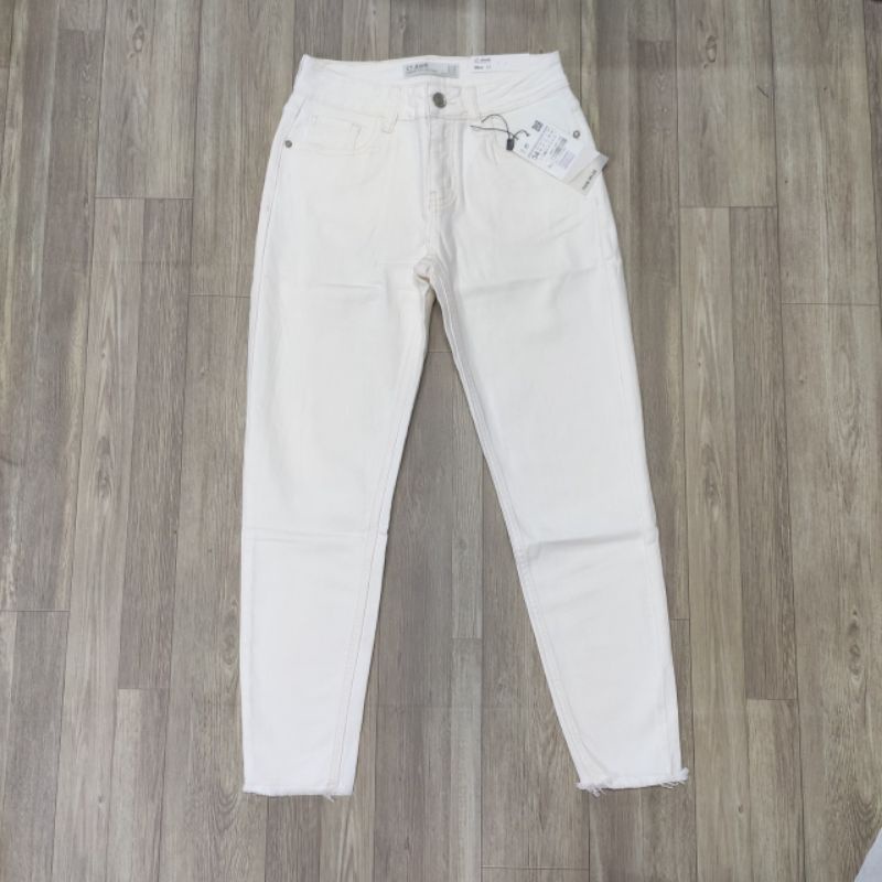 Quần boyfriend CT jean màu trắng