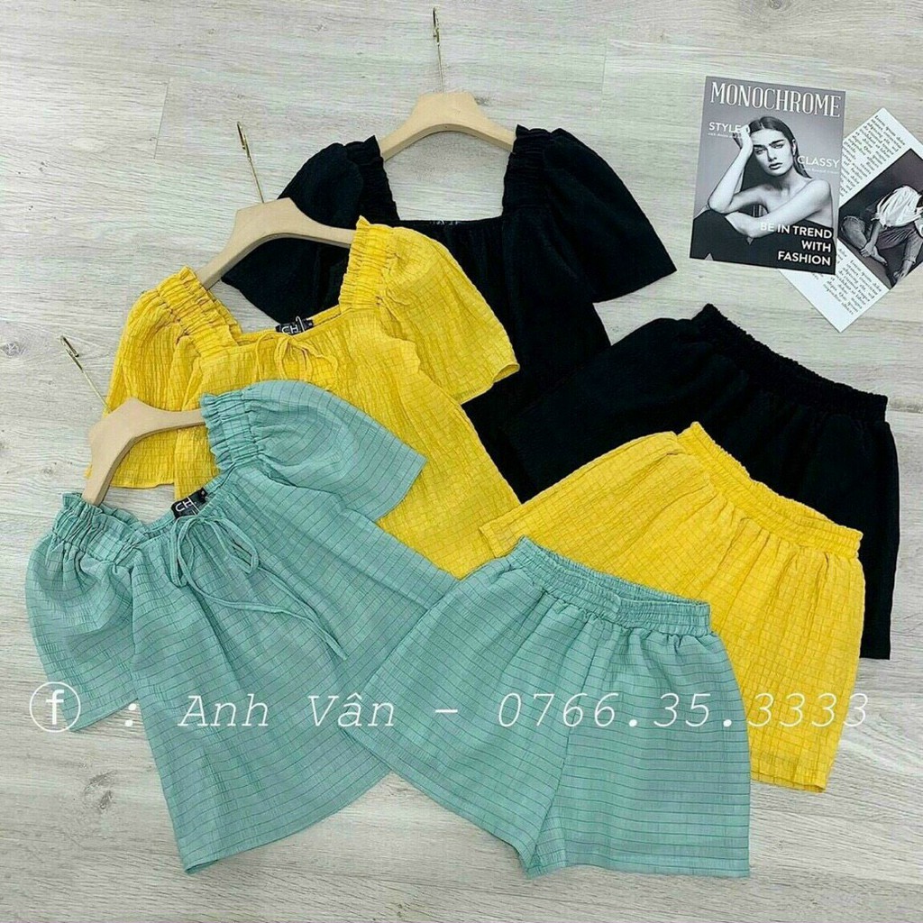 Set bộ áo cổ nhún và quàn ngắn xinh xắn