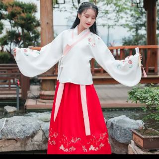 Hán phục nữ thời Minh xinh xắn