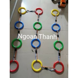 Dây dắt trẻ mần non đi dã ngoại